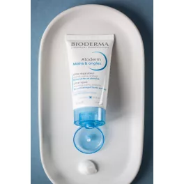 Bioderma Atoderm kéz és körömápoló krém 50ml