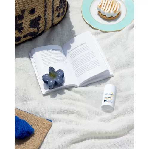 Bioderma Photoderm Invisible stift SPF50+ 15g