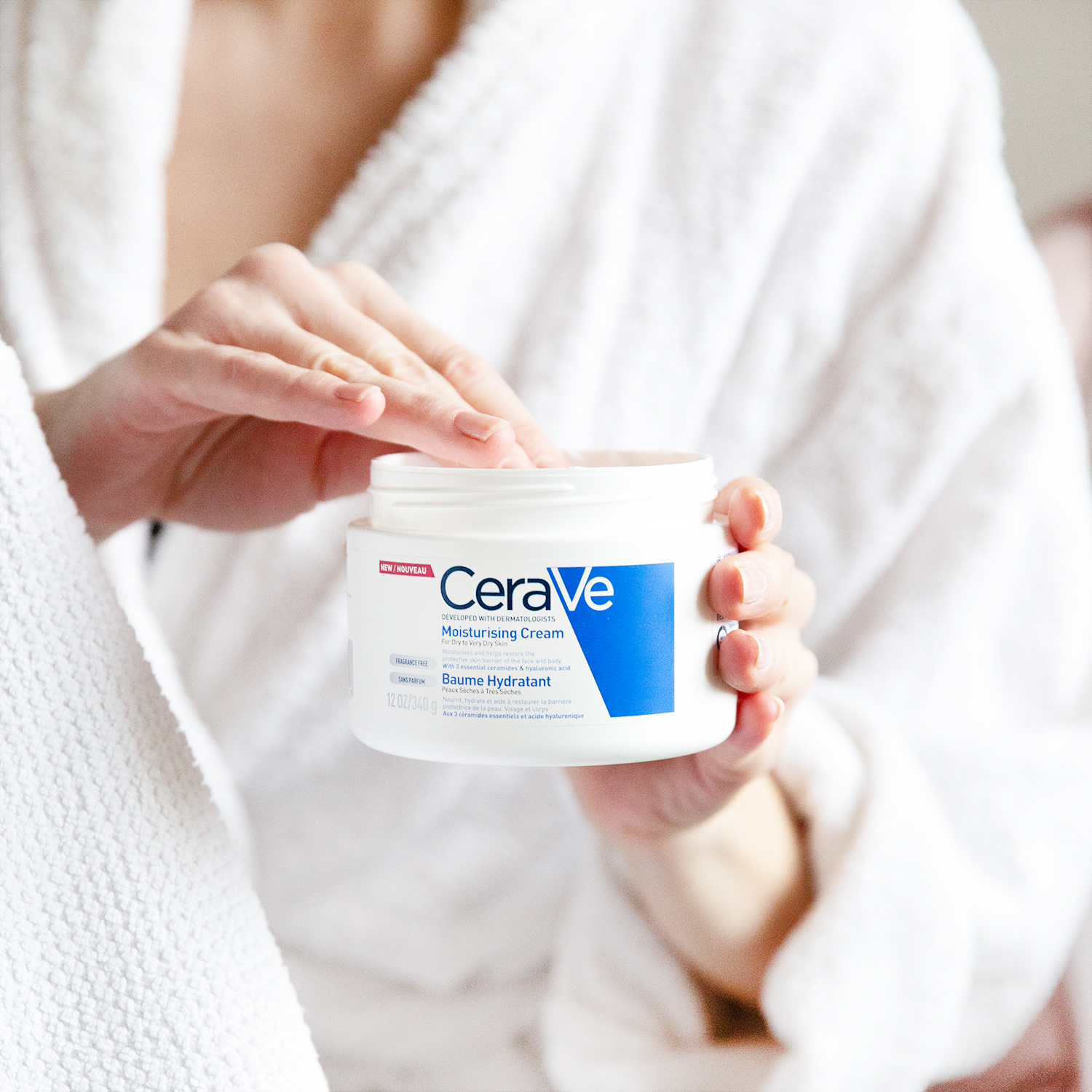 Regeneráló testápolás nyáron – CeraVe a hidratált bőrért